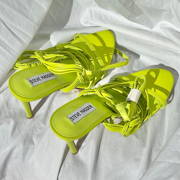 NWOT Vibrant Green Wrap Knot Woven Stiletto Open Toe Heels - Picture 6 of 7